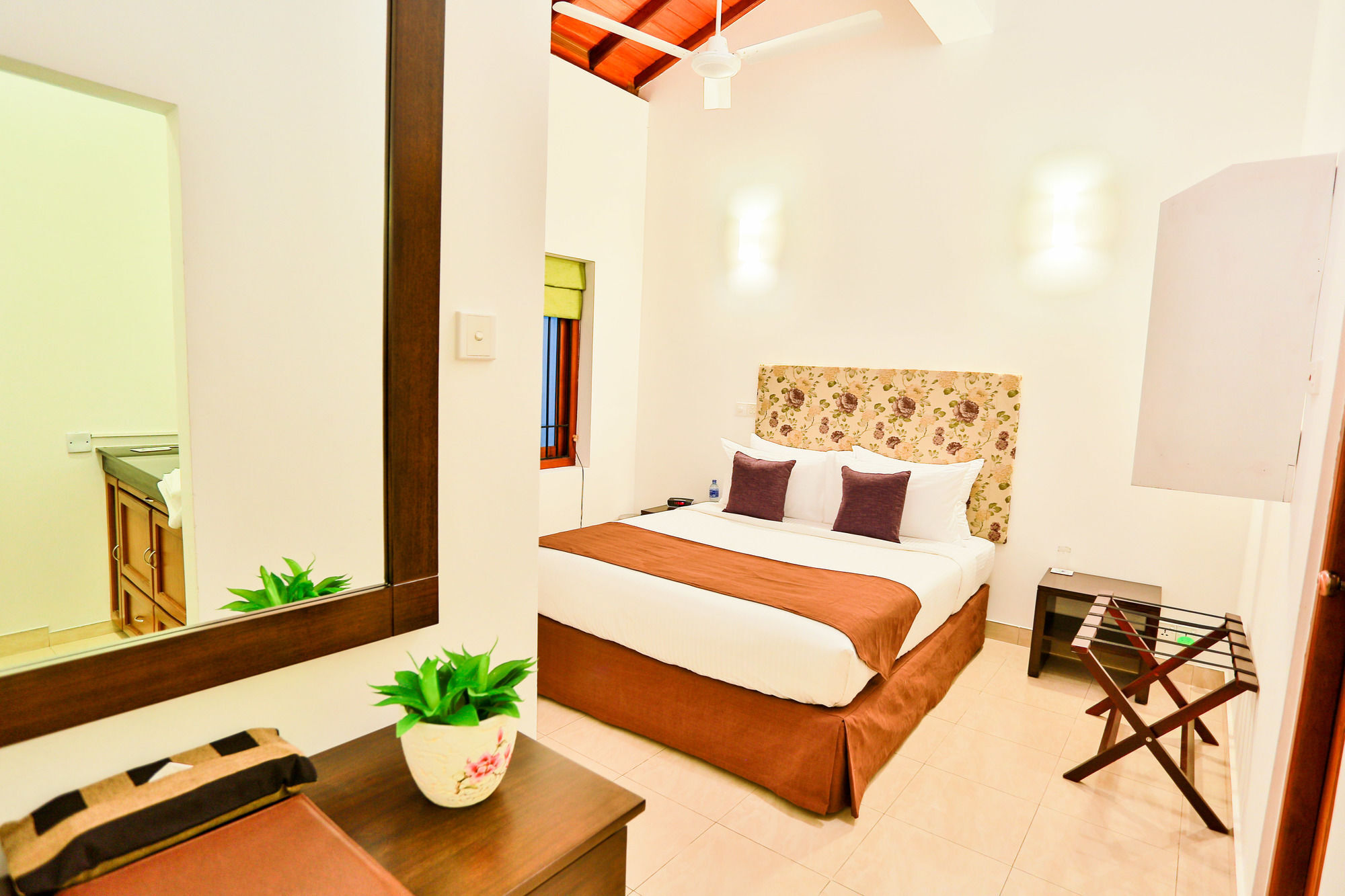 The Austin Residence By Unique Hotels Colombo Exterior photo